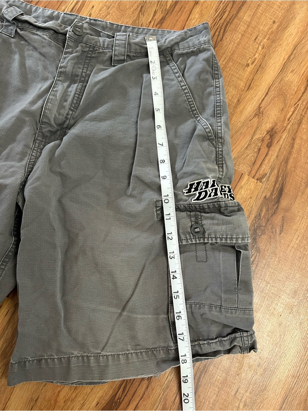 Vintage Y2K Harley Davison Embroidered Cargo Shorts Grey Mens Size 32 - Picture 12 of 13